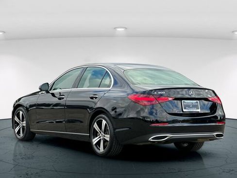 Used 2025 Mercedes-Benz C 300 Sedan image 5