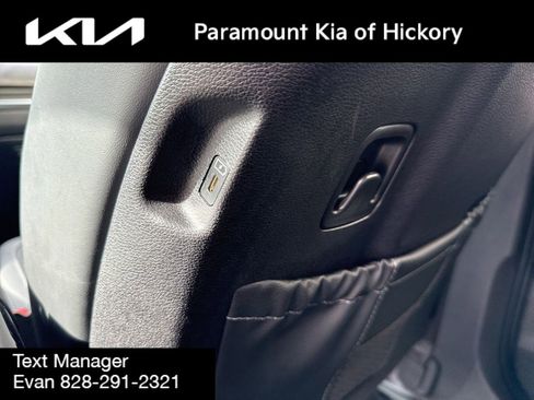 Used 2025 Kia Telluride SX Prestige X-Pro AWD/4WD image 21