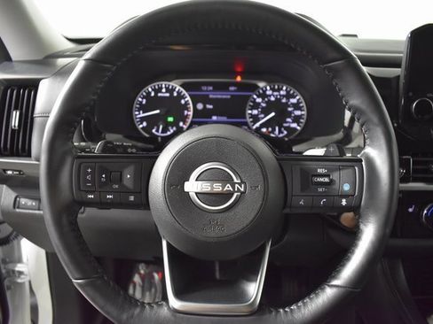 Certified 2024 Nissan Pathfinder SL image 14