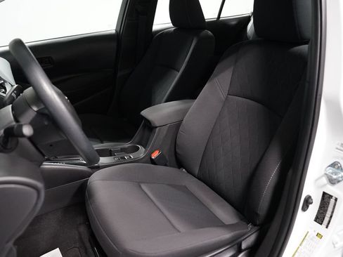 Certified 2025 Toyota Corolla LE FWD image 24
