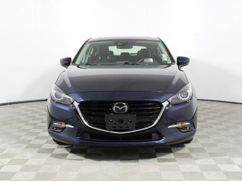 Used 2018 MAZDA MAZDA3 Grand Touring w/ Premium Equipment Package FWD image 3