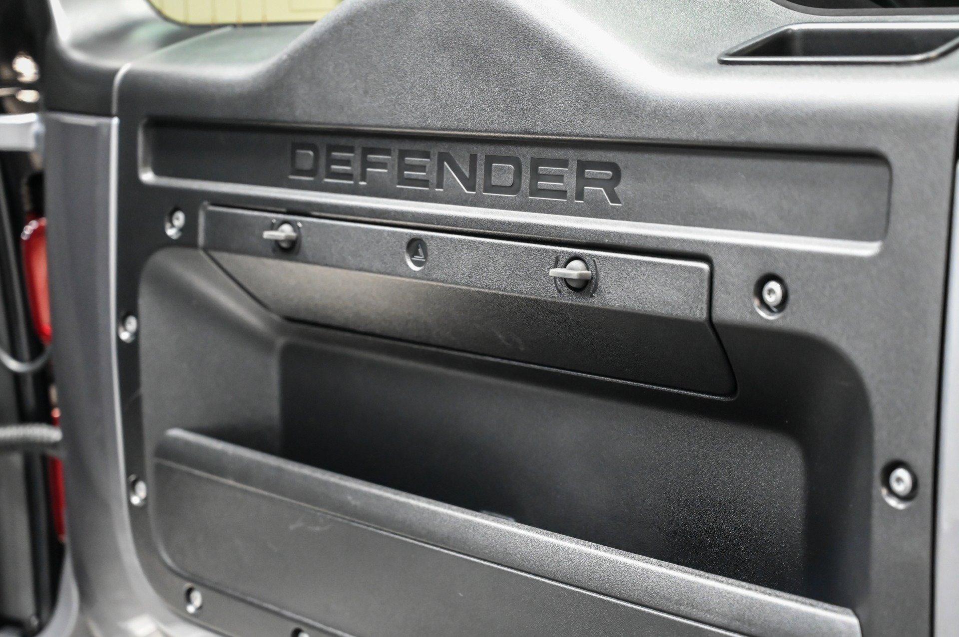 Used 2020 Land Rover Defender 110 HSE AWD/4WD image 50