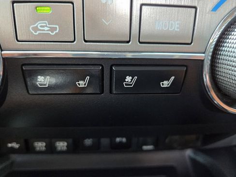 Used 2020 Toyota Tundra 1794 Edition AWD/4WD image 27