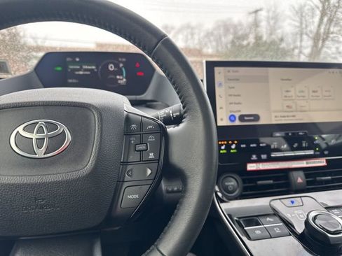 Used 2024 Toyota bZ4X XLE image 20