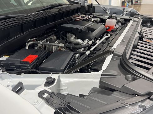 New 2026 Chevrolet Silverado 1500 RST image 39