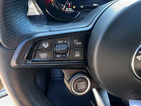 Used 2024 Alfa Romeo Tonale Ti image 28