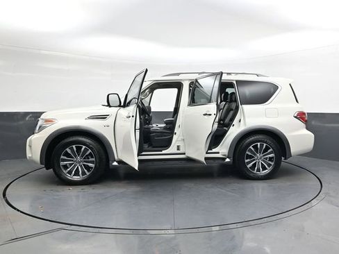 Used 2018 Nissan Armada SL w/ Premium Package image 39