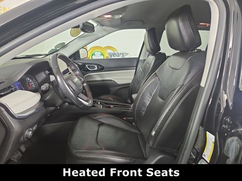 Used 2022 Jeep Compass Limited image 11