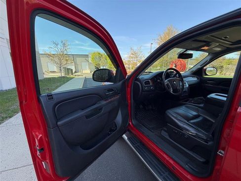 Used 2011 Chevrolet Silverado 1500 LTZ w/ LTZ Plus Package AWD/4WD image 9