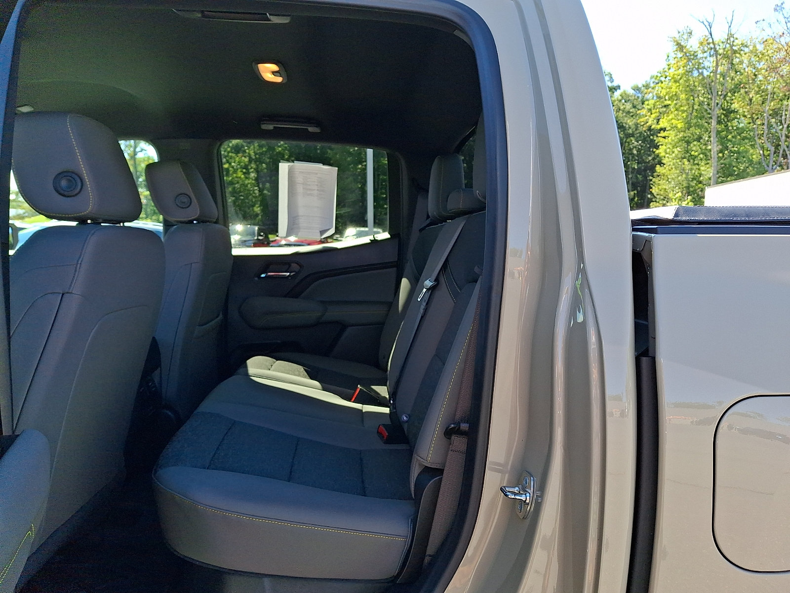 Certified 2024 Chevrolet Colorado ZR2 AWD/4WD image 10