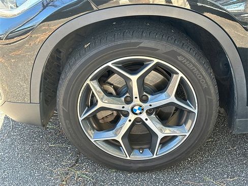 Used 2018 BMW X1 xDrive28i image 11