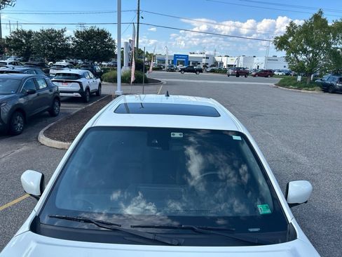 Used 2025 Nissan Frontier Pro-X w/ Pro Premium Package RWD image 12