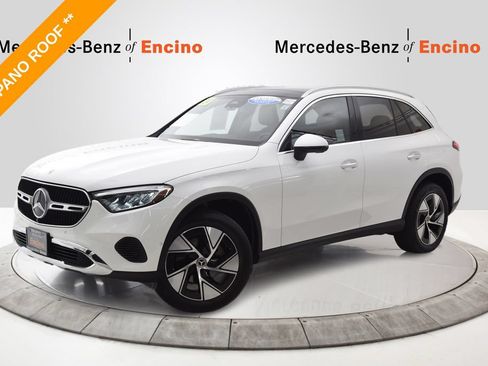 Certified 2024 Mercedes-Benz GLC 300 image 1