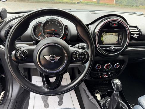 Used 2017 MINI Cooper Clubman S image 37