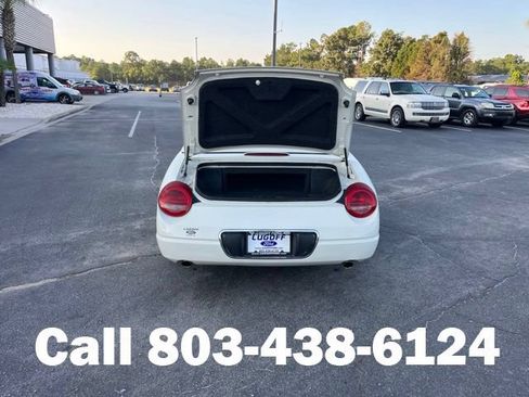 Used 2002 Ford Thunderbird RWD image 24