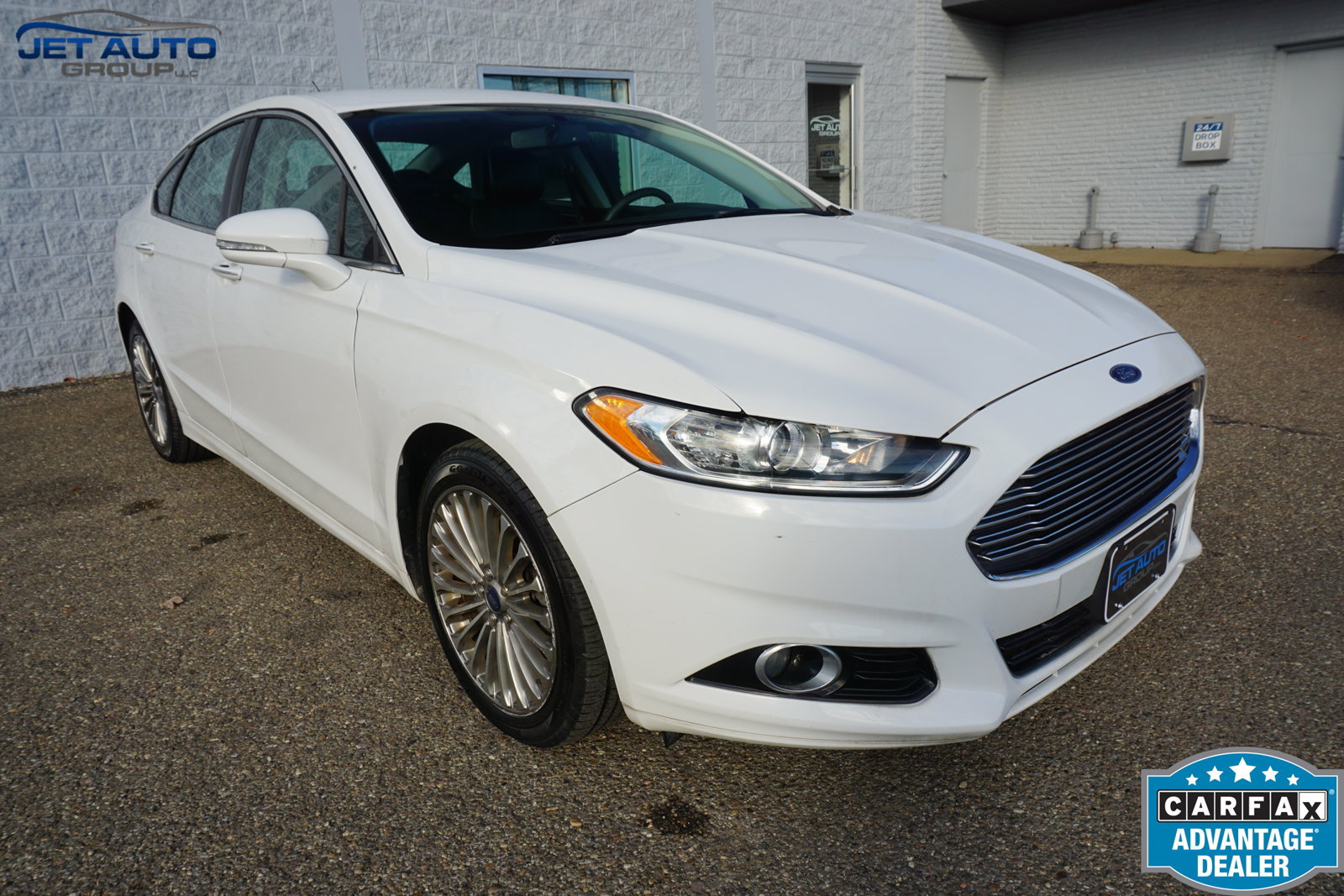 Used 2014 Ford Fusion Titanium FWD image 1