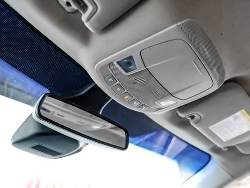 Used 2019 Ford Edge Titanium image 39