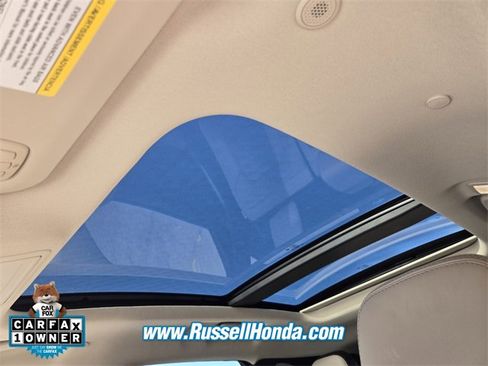 Used 2020 Ford Escape Titanium image 6