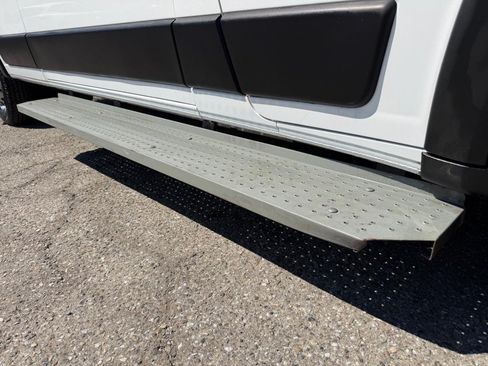 Used 2023 RAM ProMaster 2500 FWD image 68