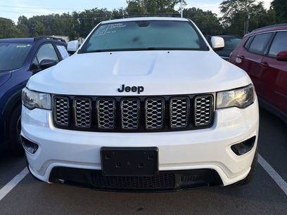 Used 2019 Jeep Grand Cherokee Altitude