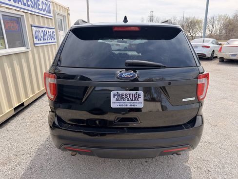 Used 2017 Ford Explorer 4WD Police Interceptor image 5