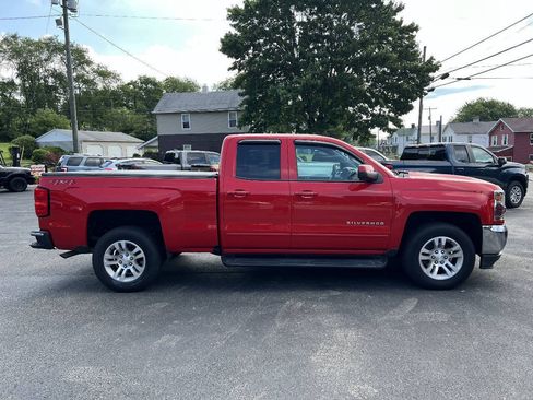 Used 2018 Chevrolet Silverado 1500 LT w/ All Star Edition AWD/4WD image 4