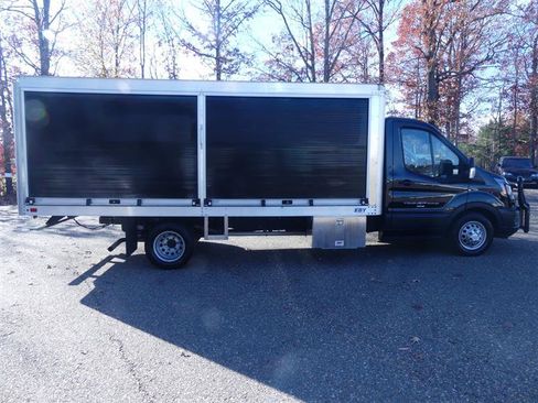 Used 2023 Ford Transit 350 image 8