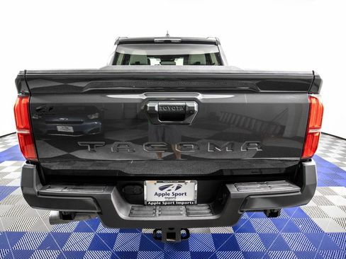 Used 2025 Toyota Tacoma SR5 image 6