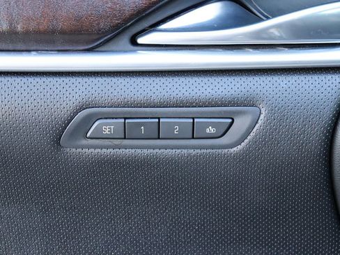 Used 2019 Cadillac XTS Luxury image 41