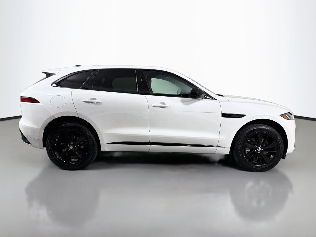 Used 2026 Jaguar F-PACE R-Dynamic S AWD/4WD image 4
