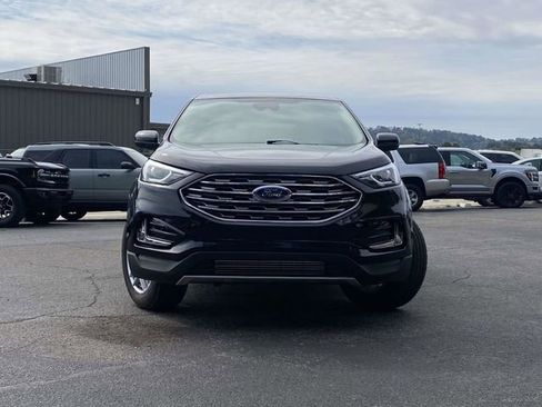 Certified 2023 Ford Edge SEL w/ Convenience Package image 9