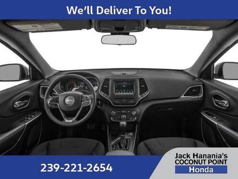 Used 2019 Jeep Cherokee Overland w/ Technology Group AWD/4WD image 11