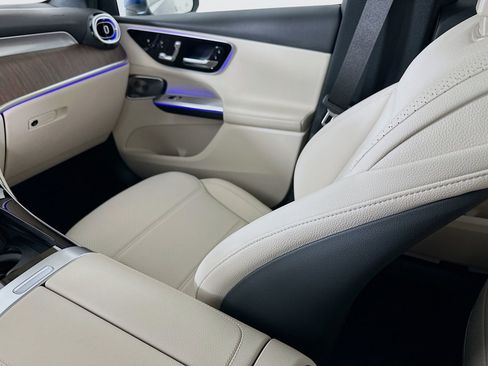 New 2026 Mercedes-Benz GLC 300 image 26