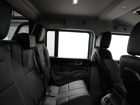 Used 2025 INEOS Grenadier AWD/4WD image 36