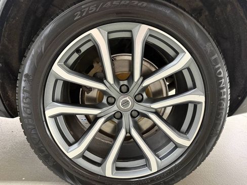 Used 2016 Volvo XC90 T6 Momentum w/ Momentum Plus Package AWD/4WD image 31
