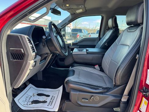 Used 2016 Ford F150 XLT w/ Equipment Group 302A Luxury AWD/4WD image 15