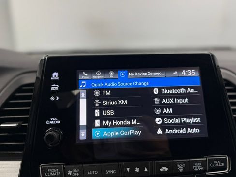 Used 2018 Honda Odyssey Touring image 70