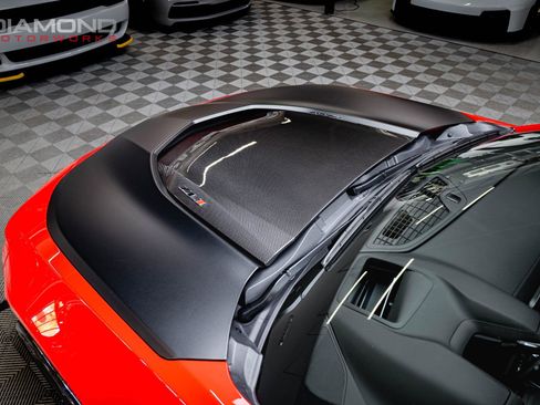 Used 2021 Chevrolet Camaro ZL1 RWD image 31