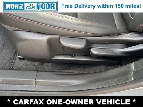 Used 2025 Chevrolet Trax RS w/ Sunroof Package image 11