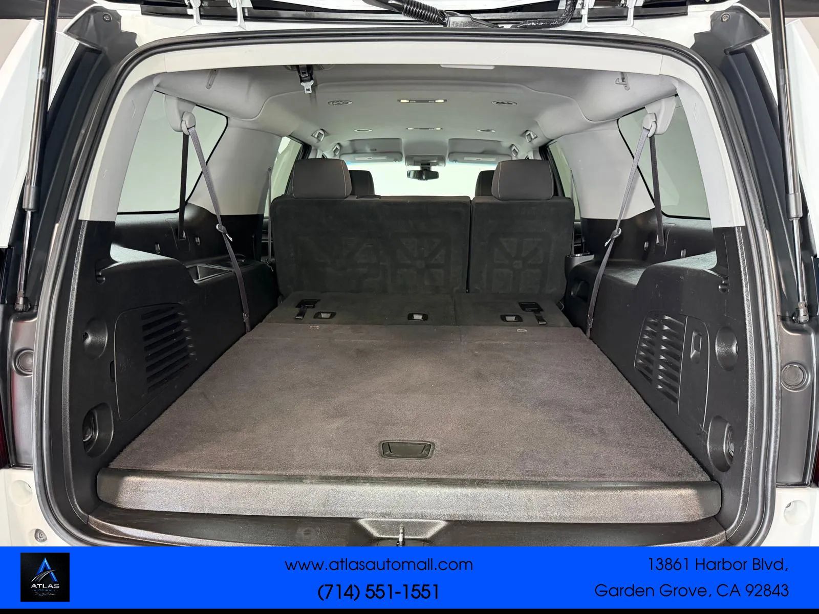 Used 2016 Chevrolet Suburban LS RWD image 15