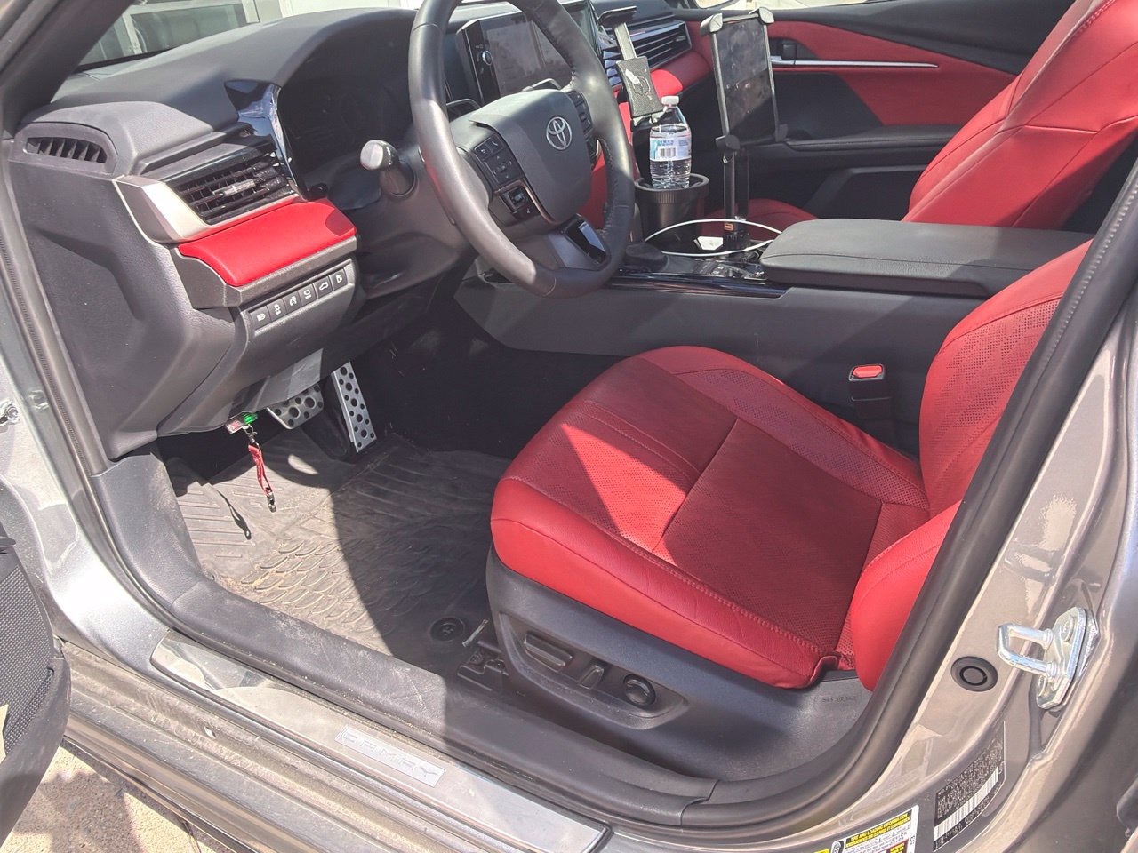 Used 2026 Toyota Camry XSE w/ Premium Plus Package FWD image 10