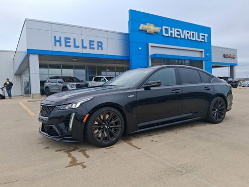 Used 2023 Cadillac CT5 V Blackwing w/ Driver Assist Package RWD image 3