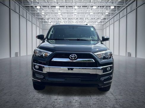Used 2019 Toyota 4Runner Limited AWD/4WD image 18