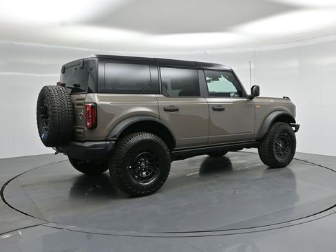 New 2026 Ford Bronco Badlands image 25