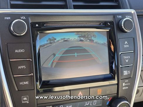 Used 2015 Toyota Camry XLE w/ Moonroof Package image 27