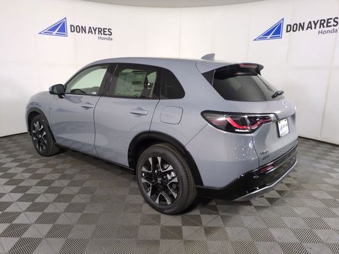 New 2026 Honda HR-V EX-L image 3