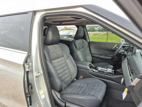 New 2026 Mitsubishi Outlander SE AWD/4WD image 40