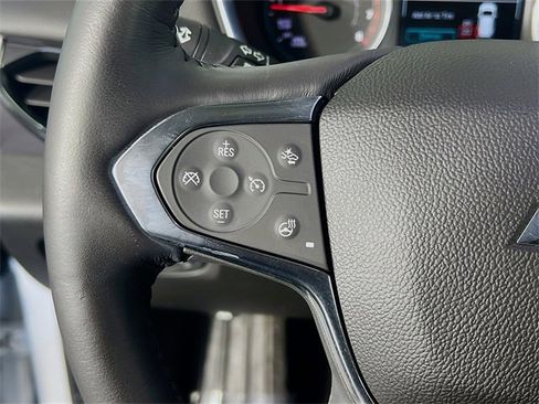 Used 2018 Chevrolet Traverse Premier w/ Driver Confidence II Package image 16