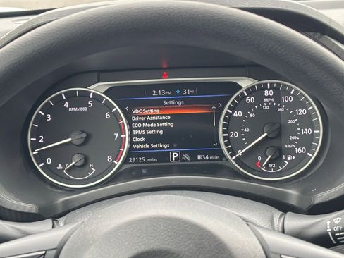 Used 2025 Nissan Sentra SV image 33