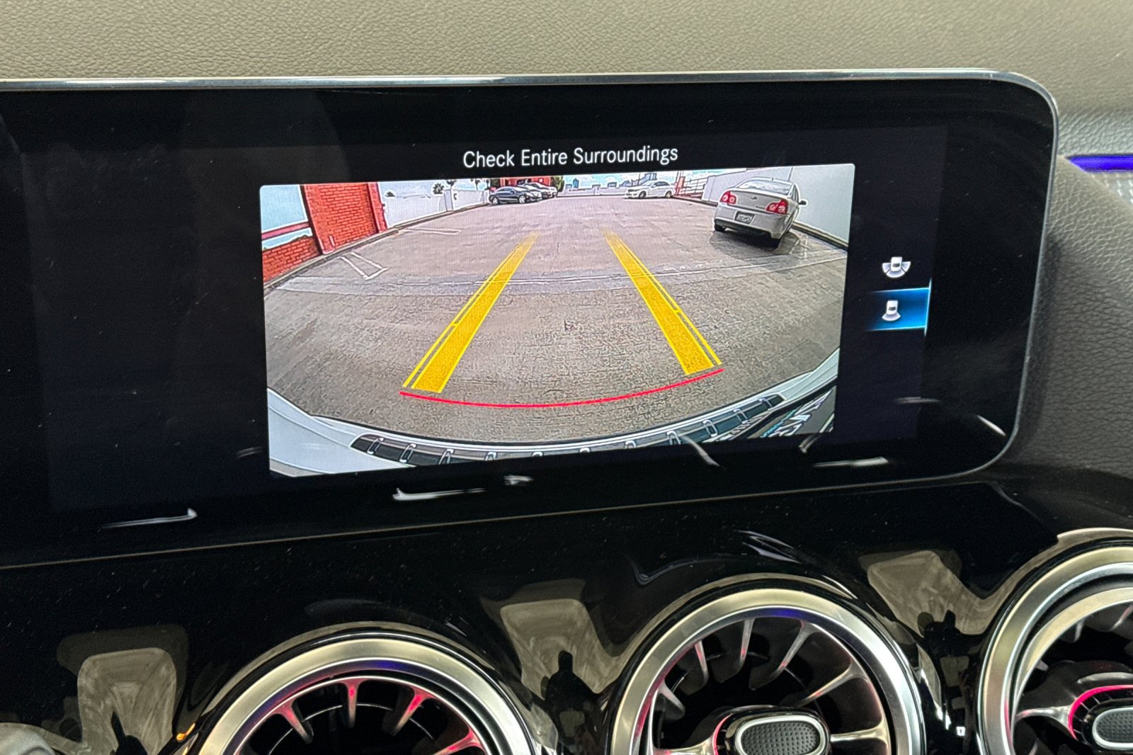 Certified 2023 Mercedes-Benz GLA 250 image 24